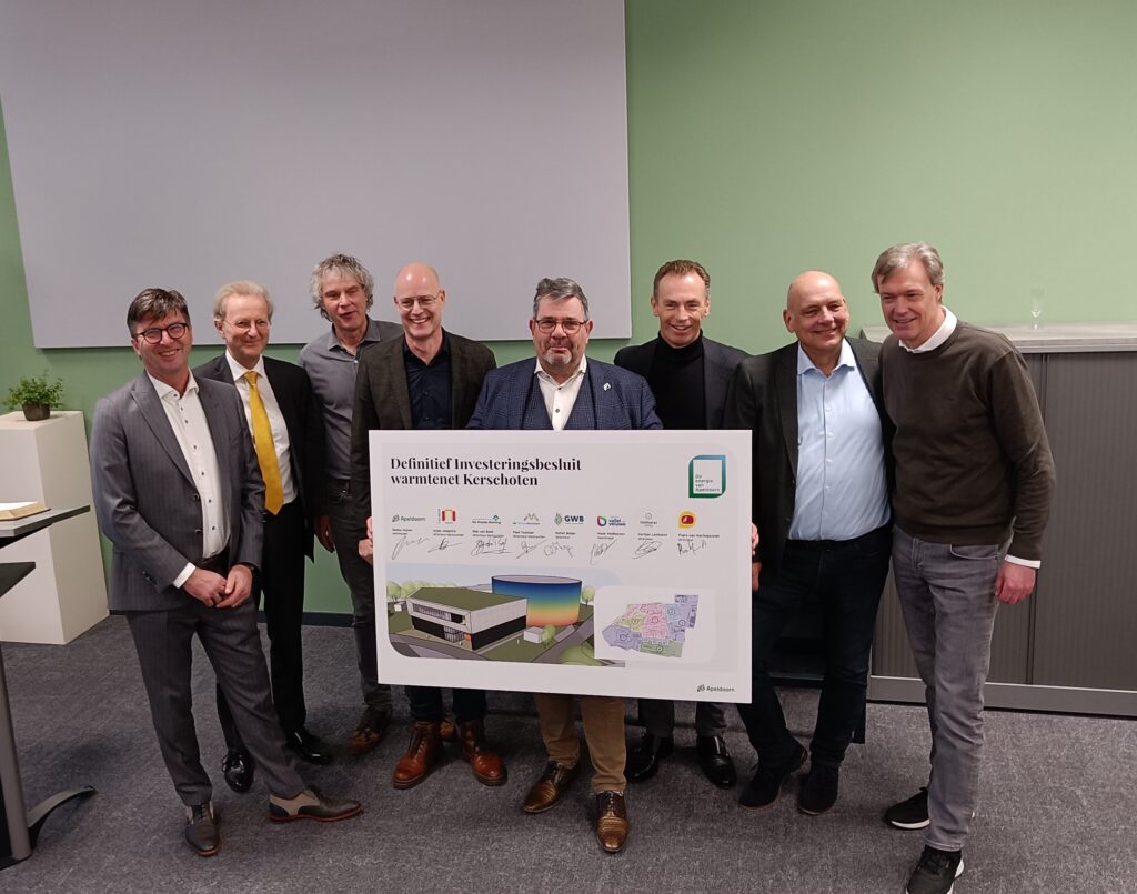 Investeringsbesluit voor warmtenet Kerschoten ondertekend Investeringsbesluit voor warmtenet Kerschoten ondertekend